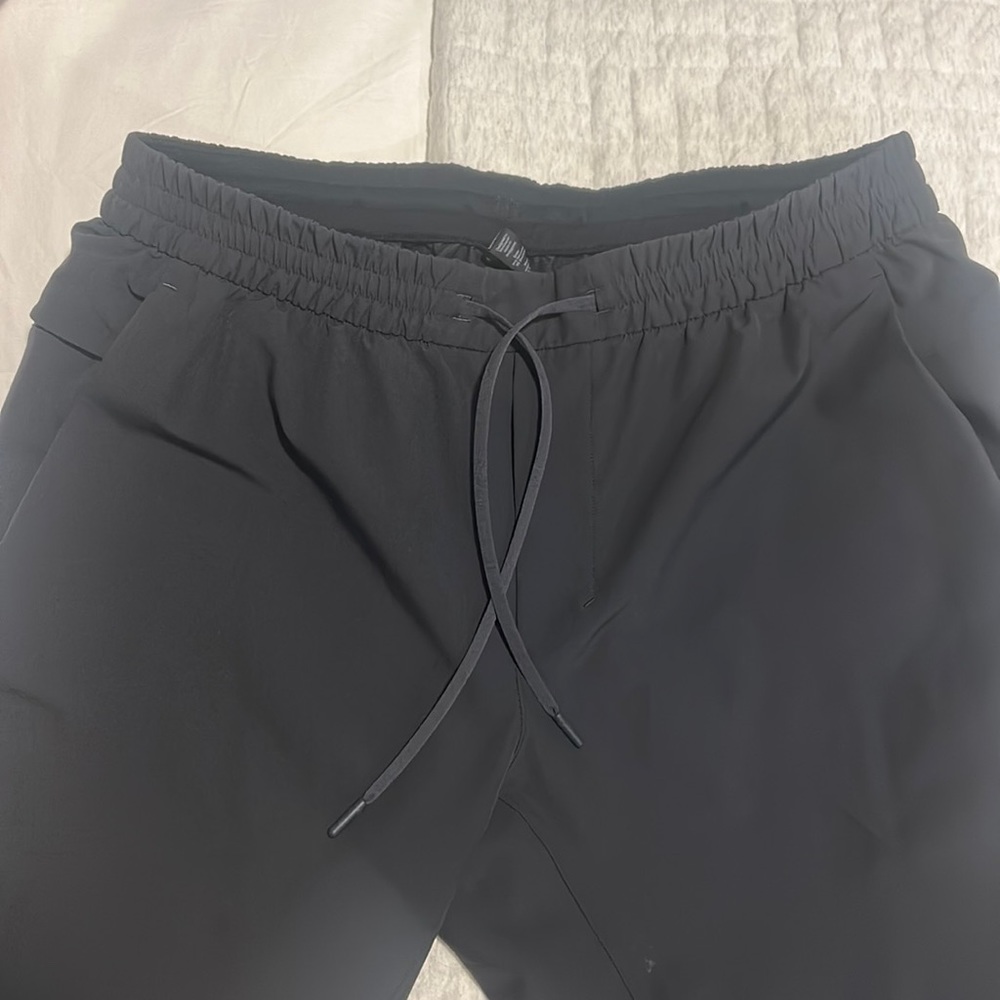 Men’s Lululemon pants